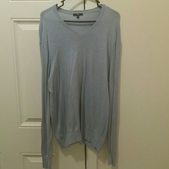 V Neck Sweater - Picture 1 of 1